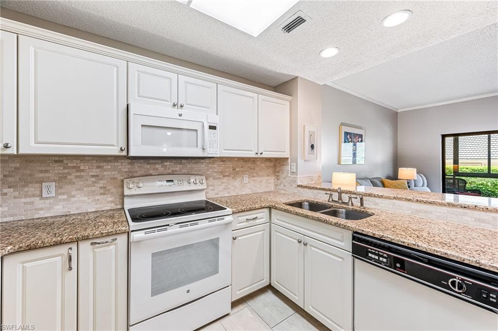 900 Arbor Lake DR 9-101-7