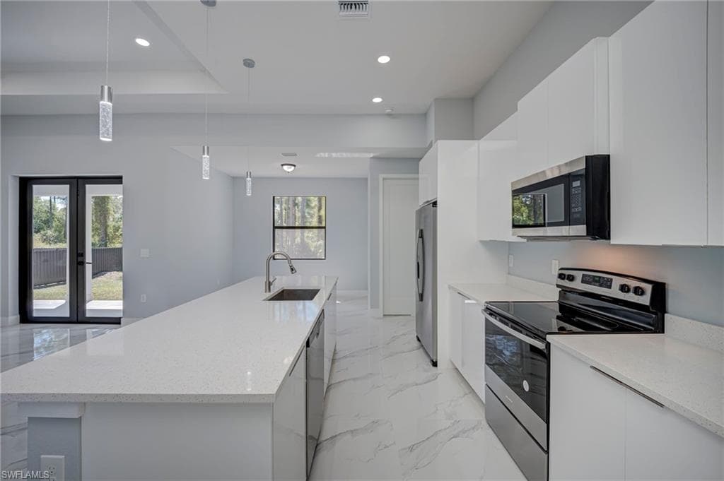 872 Spaulding ST E-8