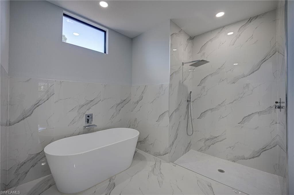 872 Spaulding ST E-18