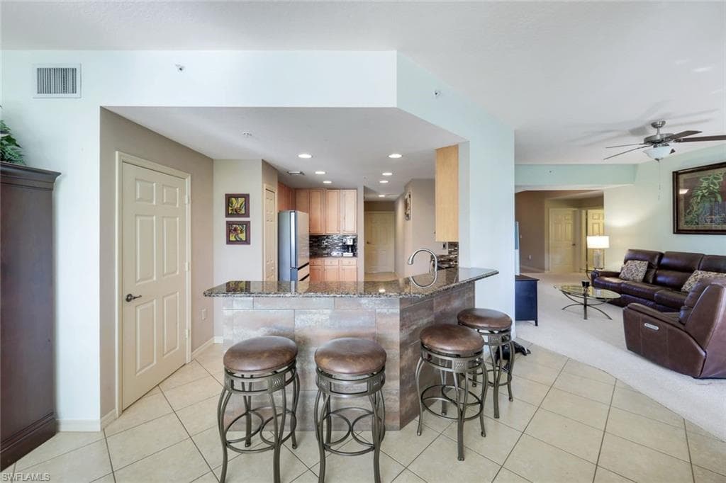 25151 Sandpiper Greens CT 102-14