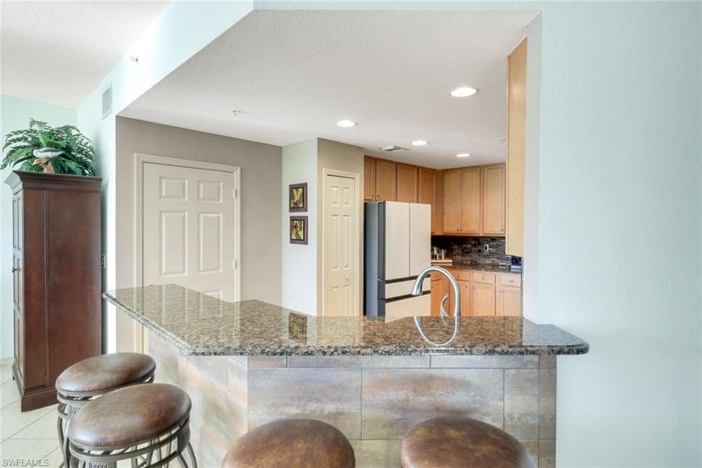 25151 Sandpiper Greens CT 102-15