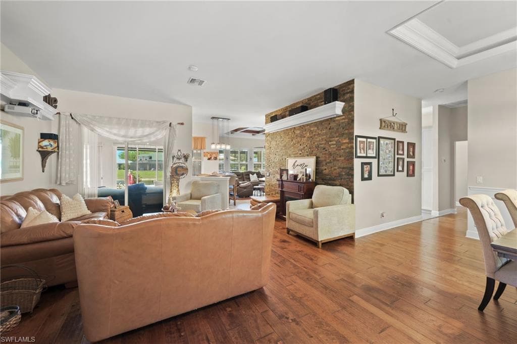 9100 Kings Cove CT-16