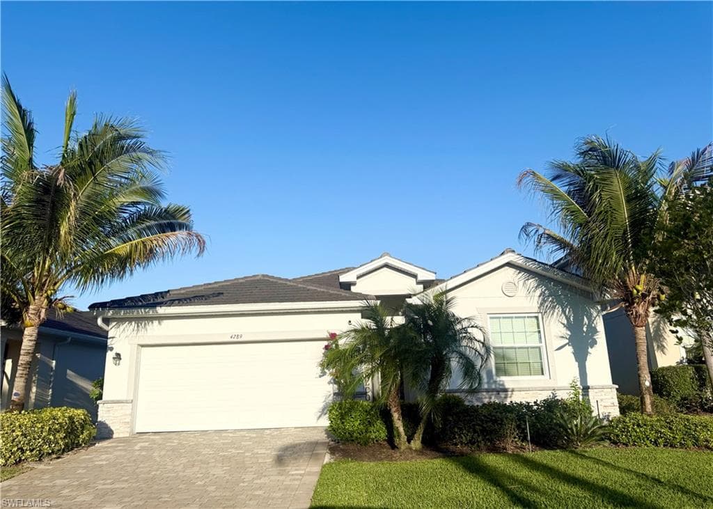 4289 BLUEGRASS DR-1