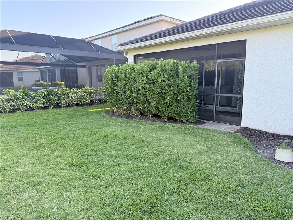4289 BLUEGRASS DR-27