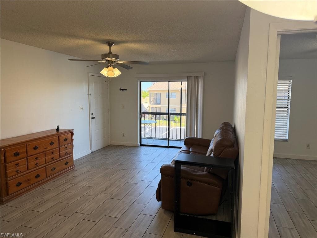 5329 Summerlin RD 2911-4