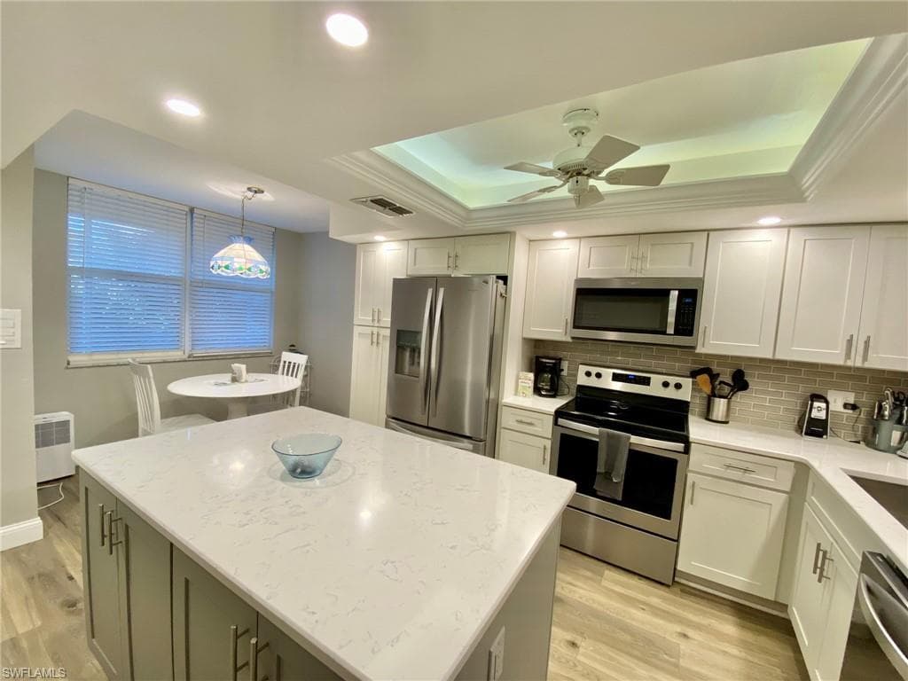290 Naples Cove DR 2205-5