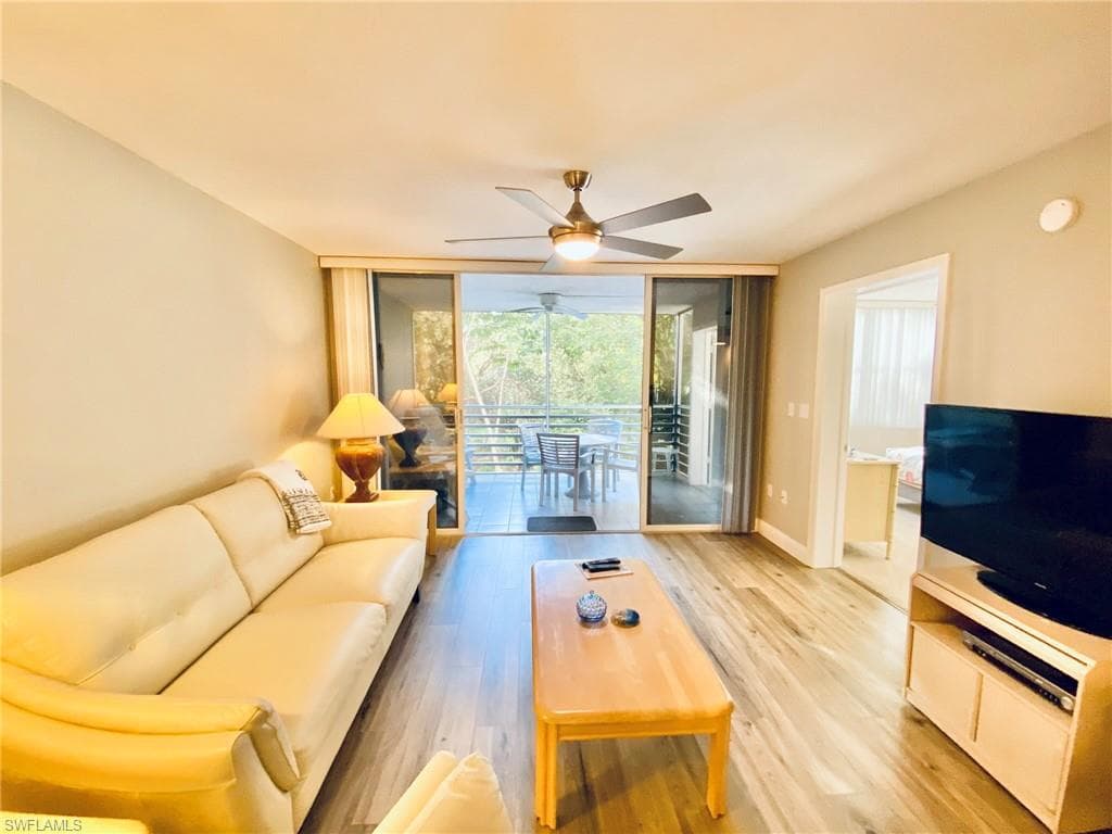 290 Naples Cove DR 2205-16