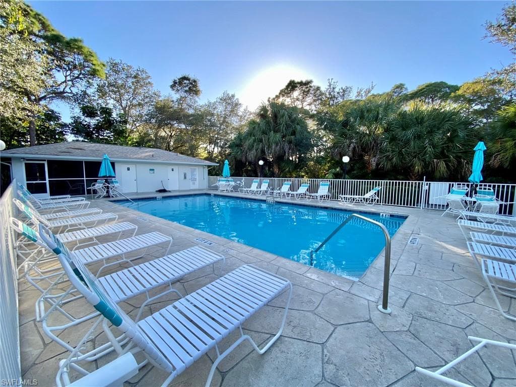 290 Naples Cove DR 2205-2