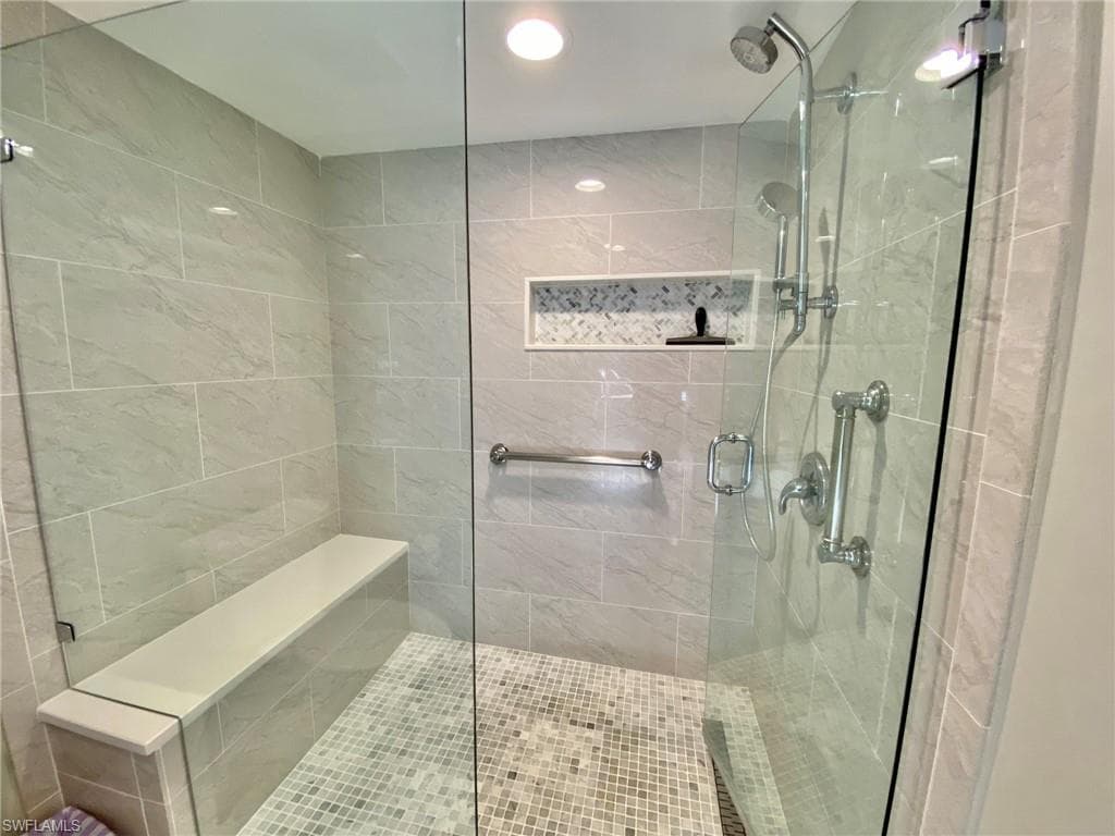 290 Naples Cove DR 2205-23