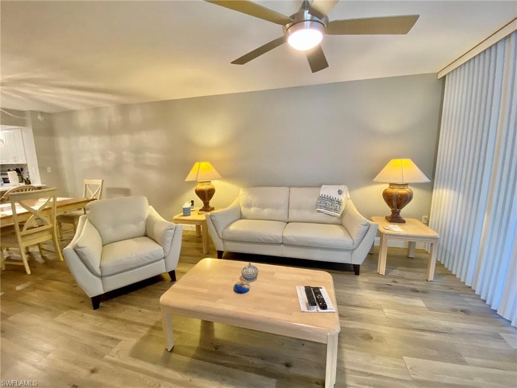 290 Naples Cove DR 2205-13