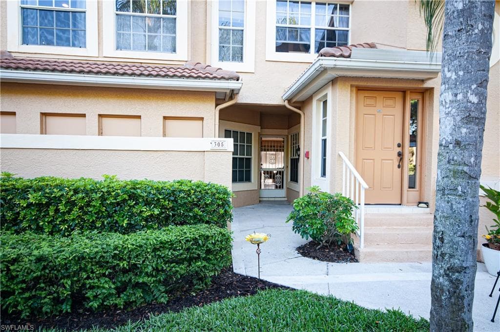 13020 Amberley CT 305-1