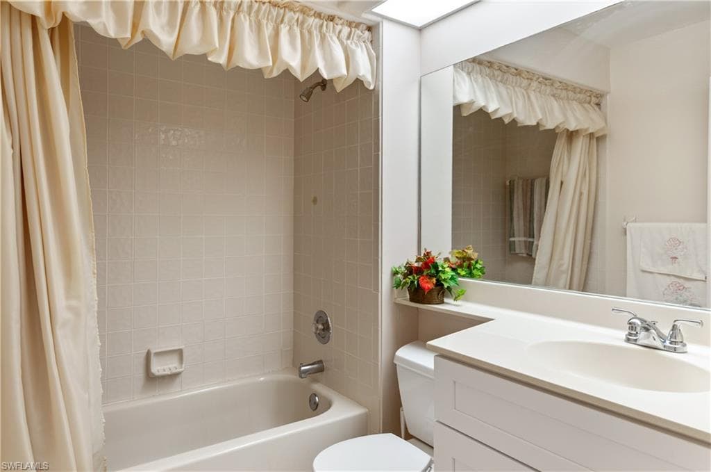 13020 Amberley CT 305-16