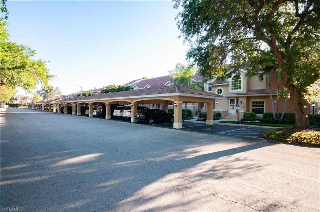 13020 Amberley CT 305-19