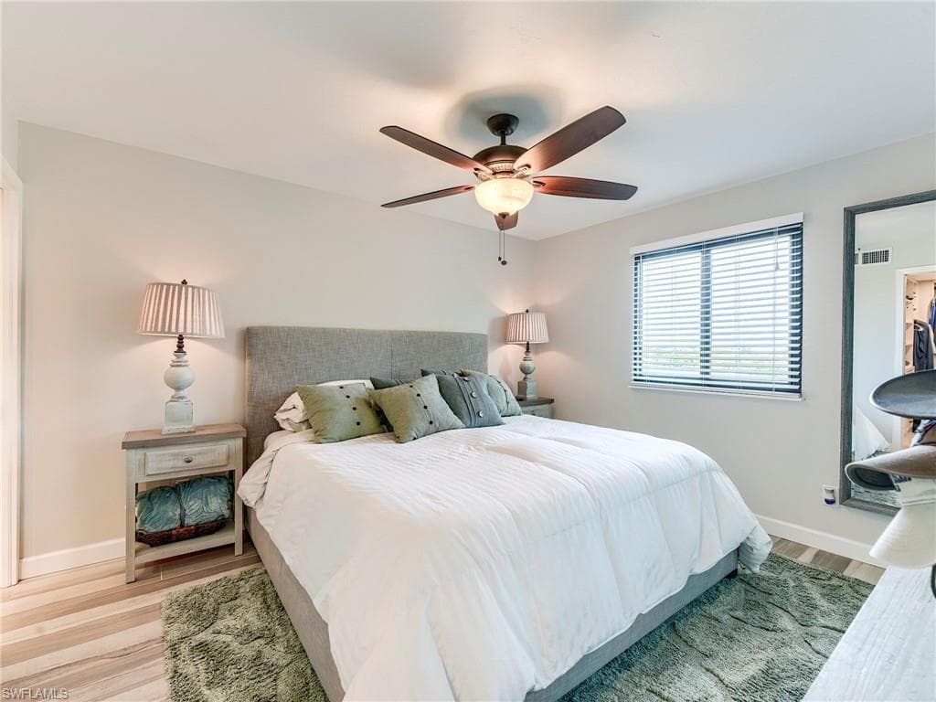 226 3rd ST 215-16