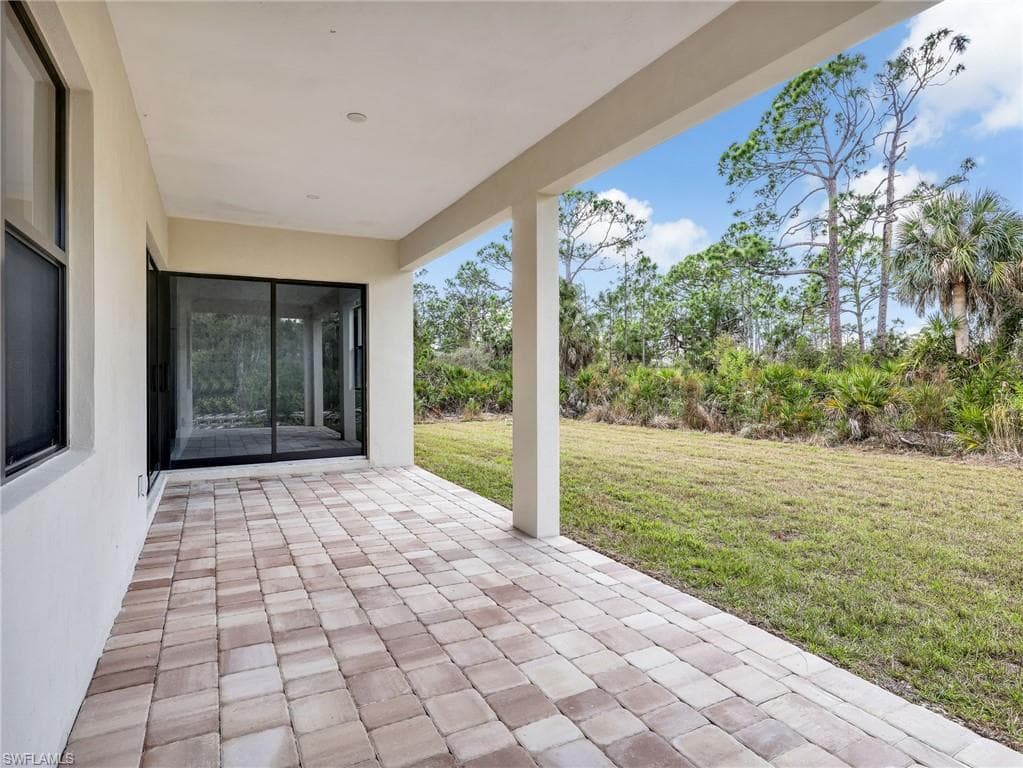 11161 Carnegie AVE-38