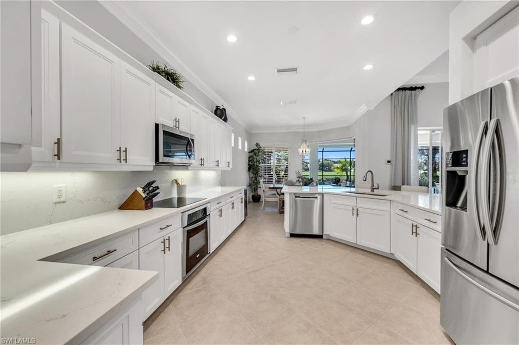 11918 Heather Woods CT-6