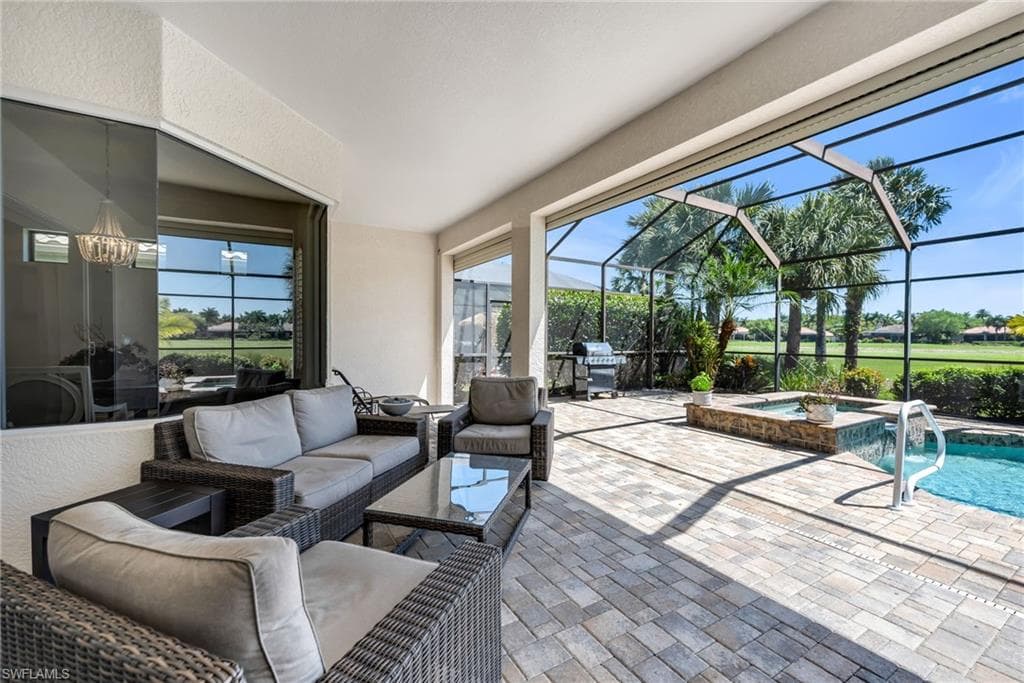 11918 Heather Woods CT-19