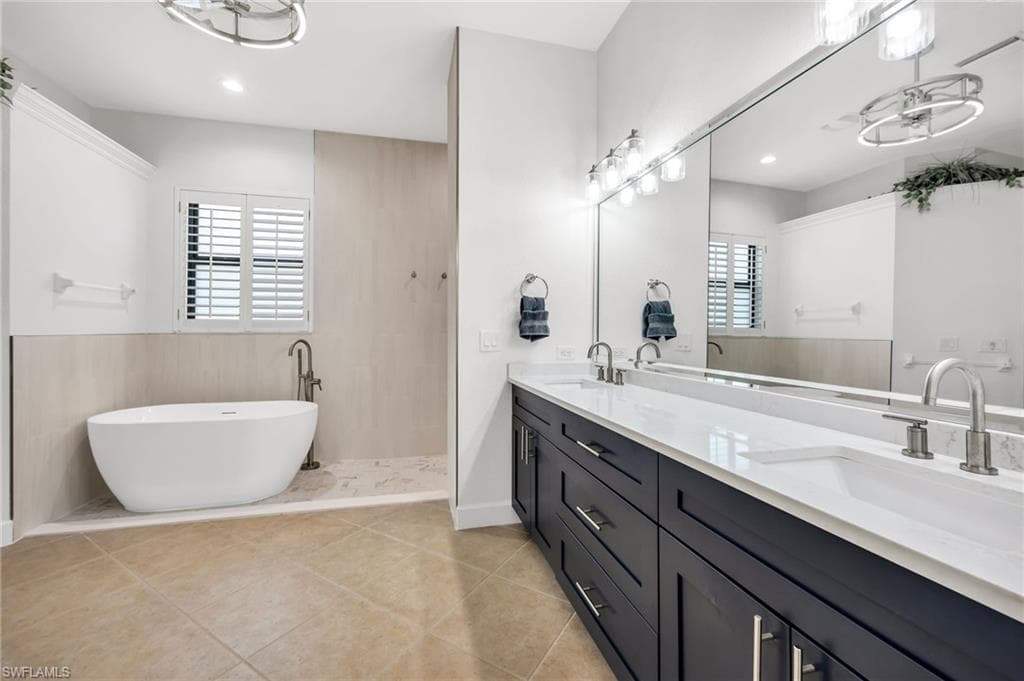 11918 Heather Woods CT-13