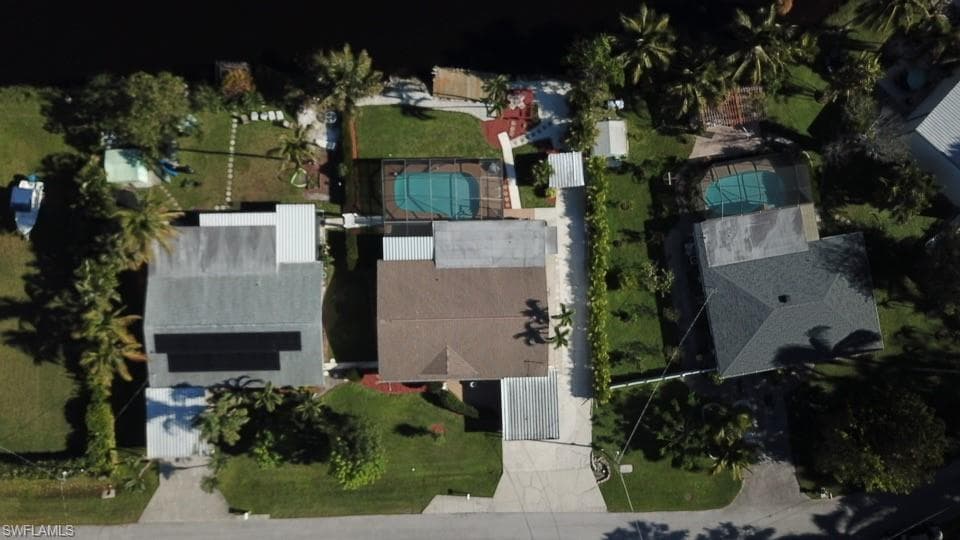47 Constitution DR-21