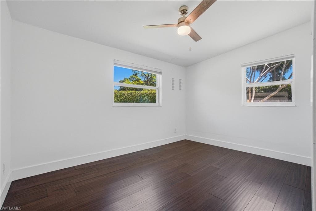 2300 Estey AVE-16