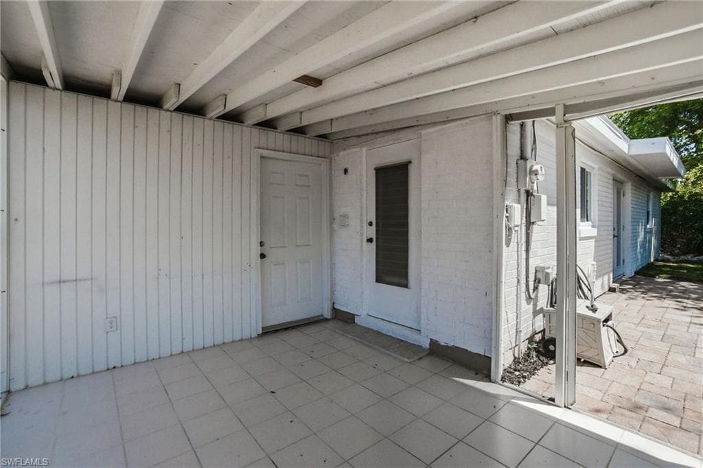 2300 Estey AVE-23