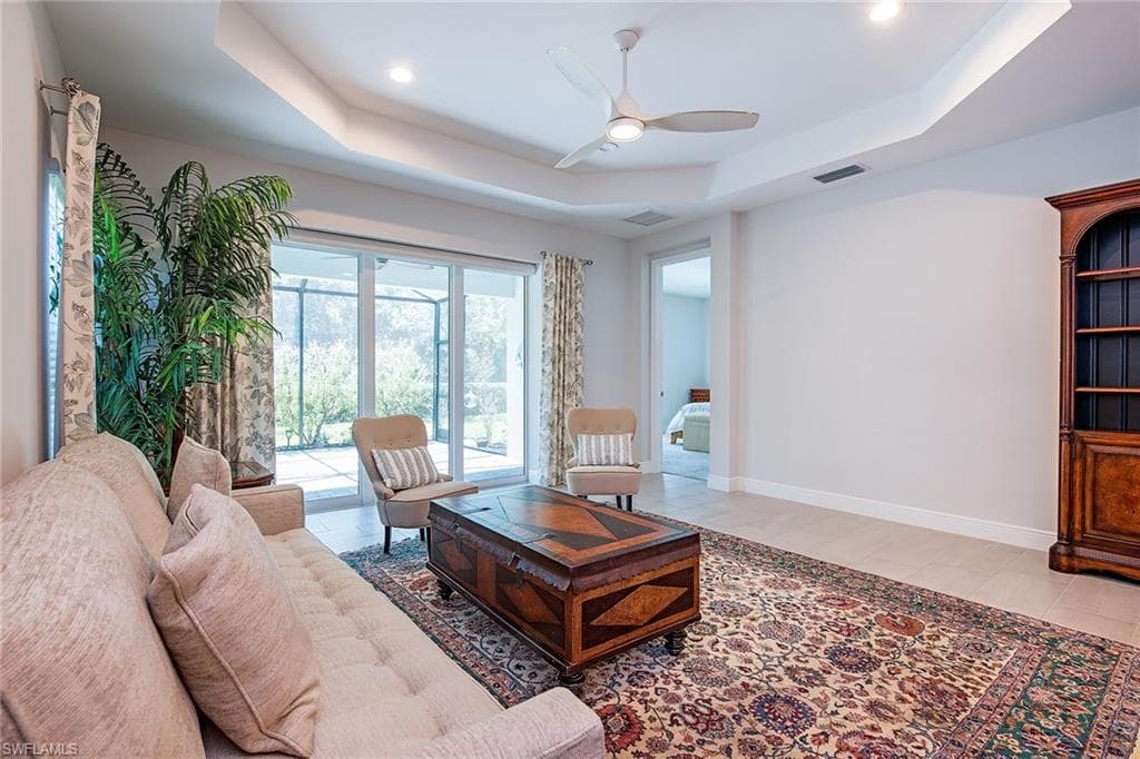 2409 Ariane DR-4