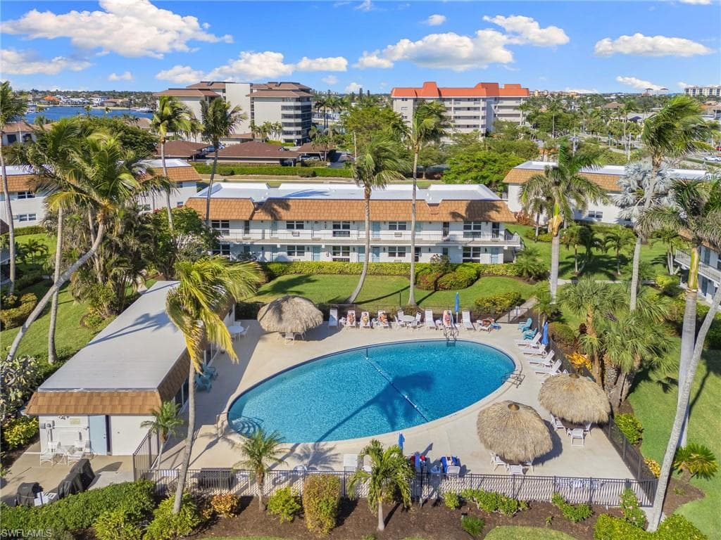 240 Collier BLVD D2-11