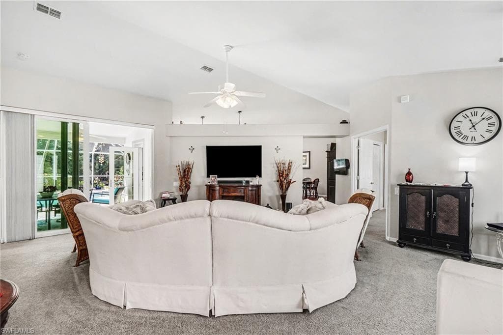 728 Milwaukee BLVD-4