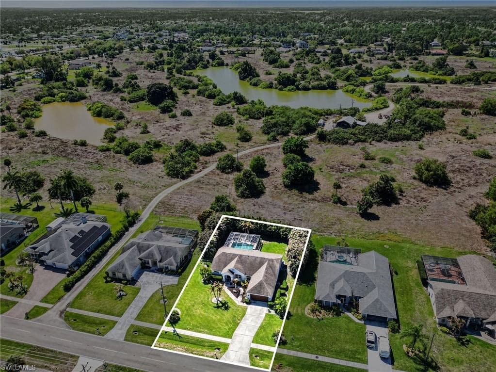 728 Milwaukee BLVD-32