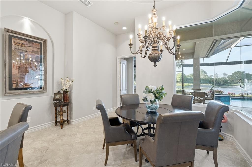 9450 Monteverdi WAY-12