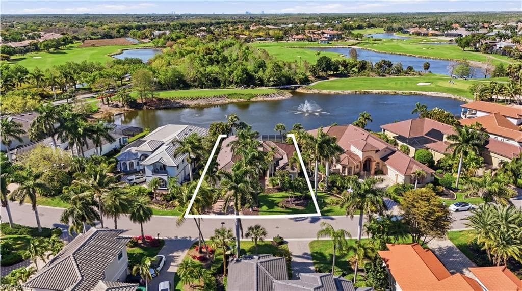 9450 Monteverdi WAY-37