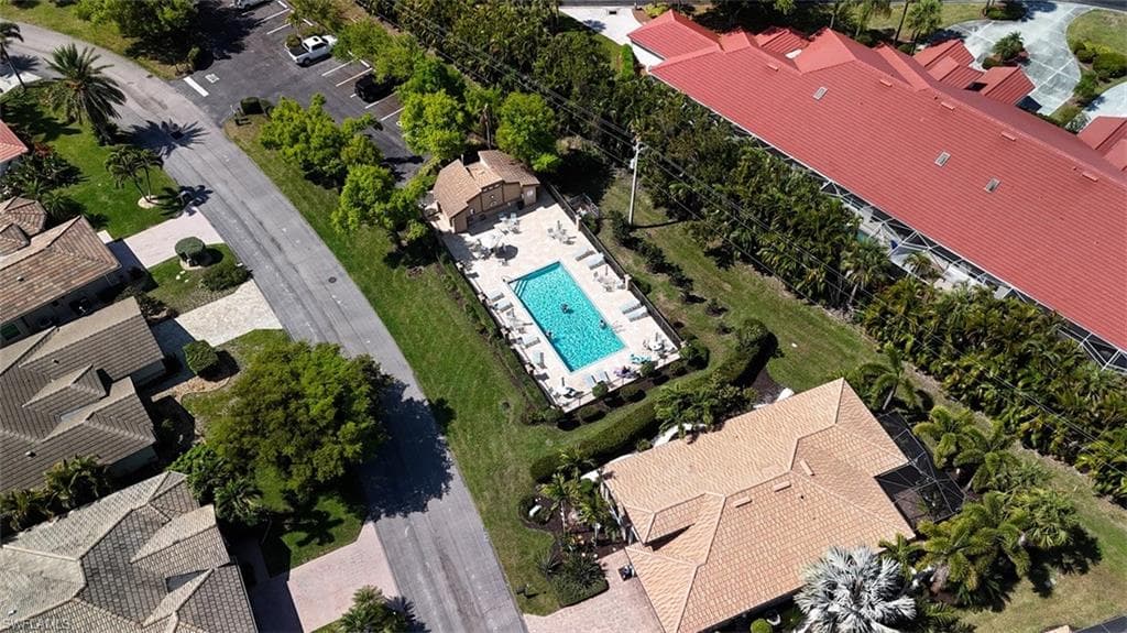 14490 Laguna DR-20