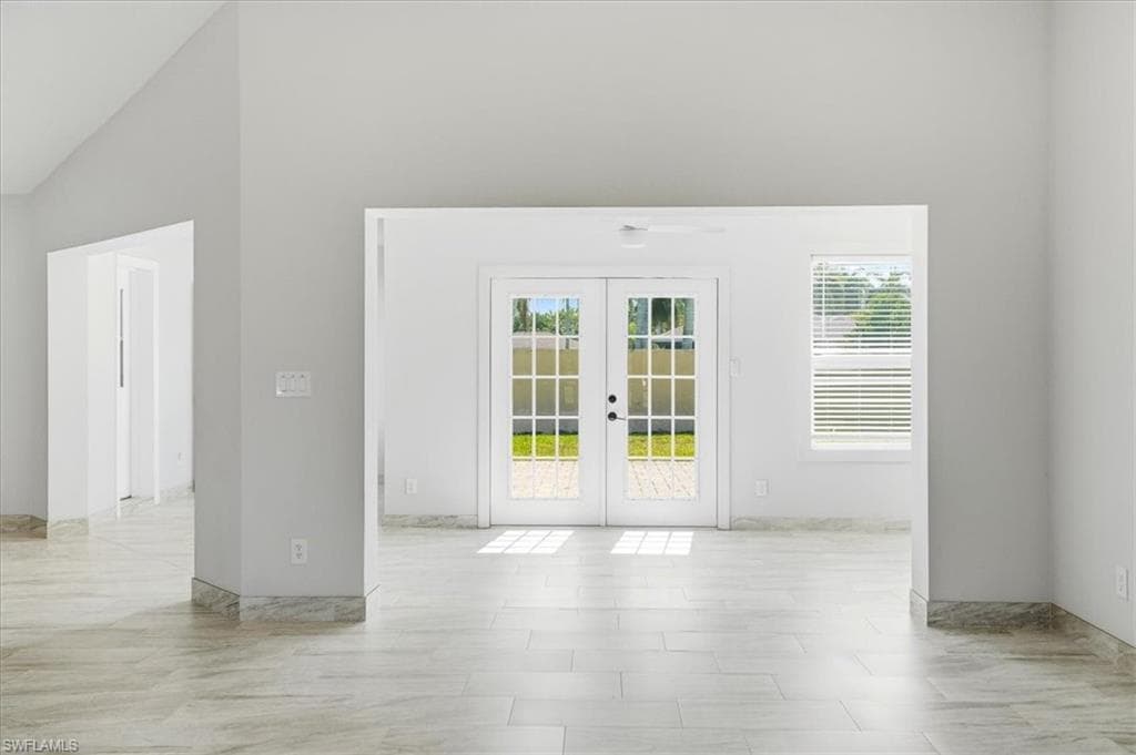 10225 Boca CIR-8