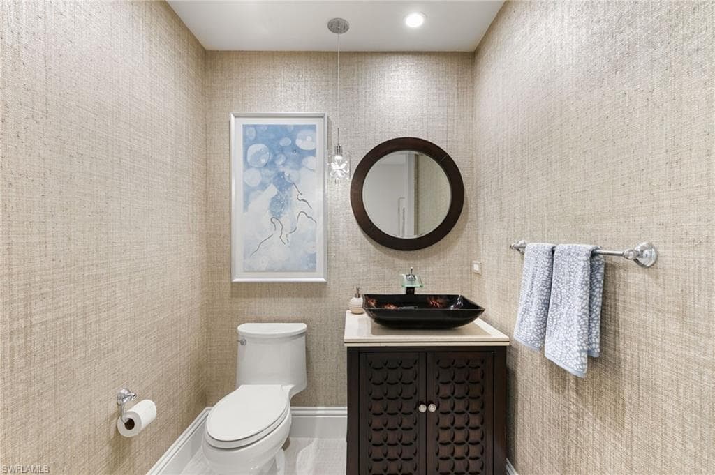 13665 Vanderbilt DR 701-28
