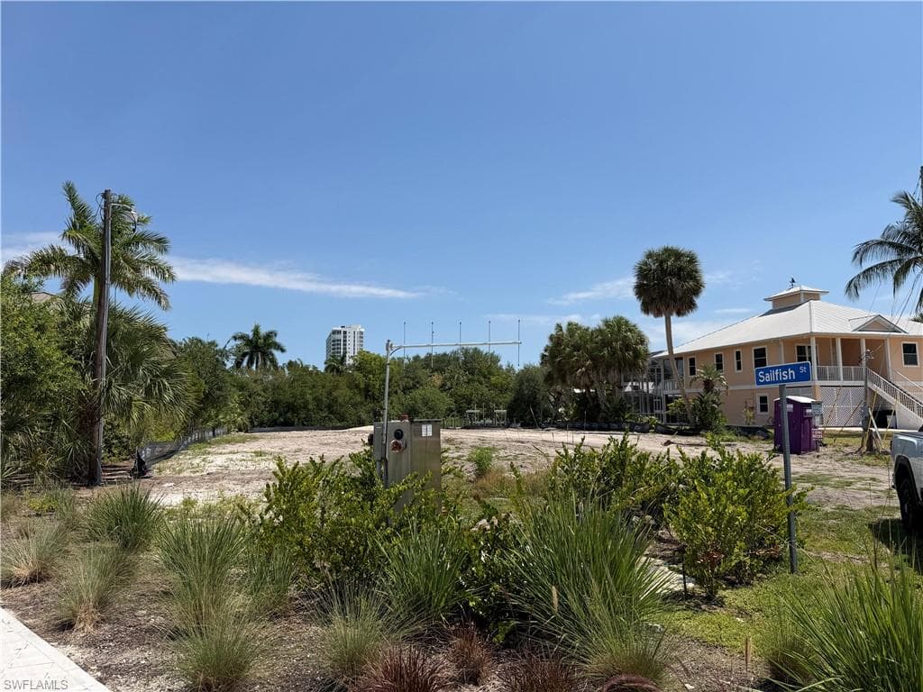 4754 Spring Creek DR-21