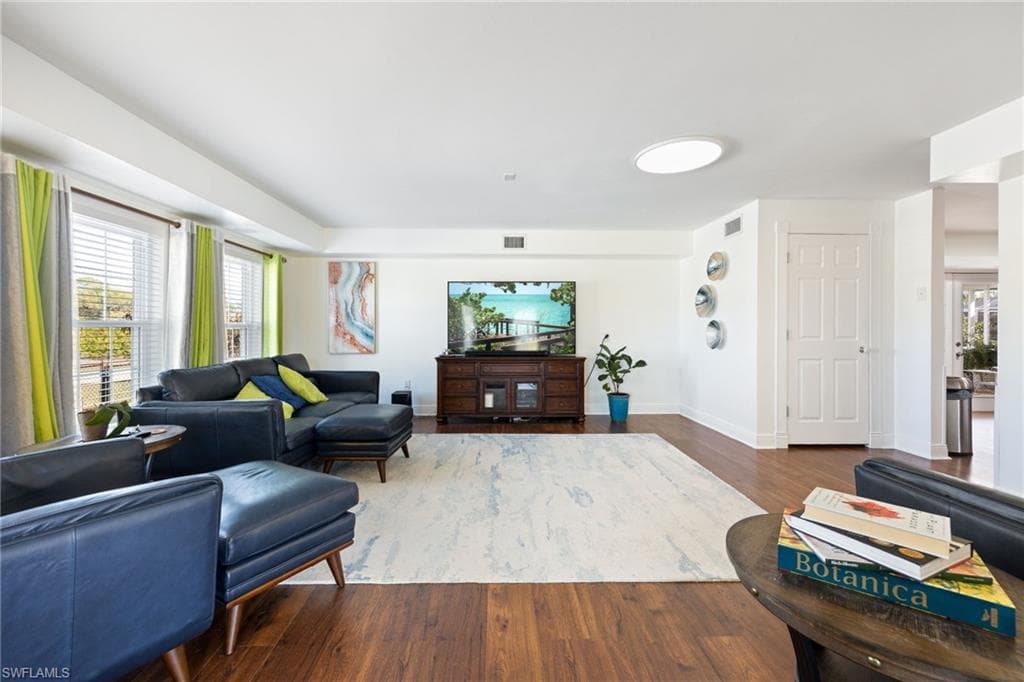 14051 Campus ST-10