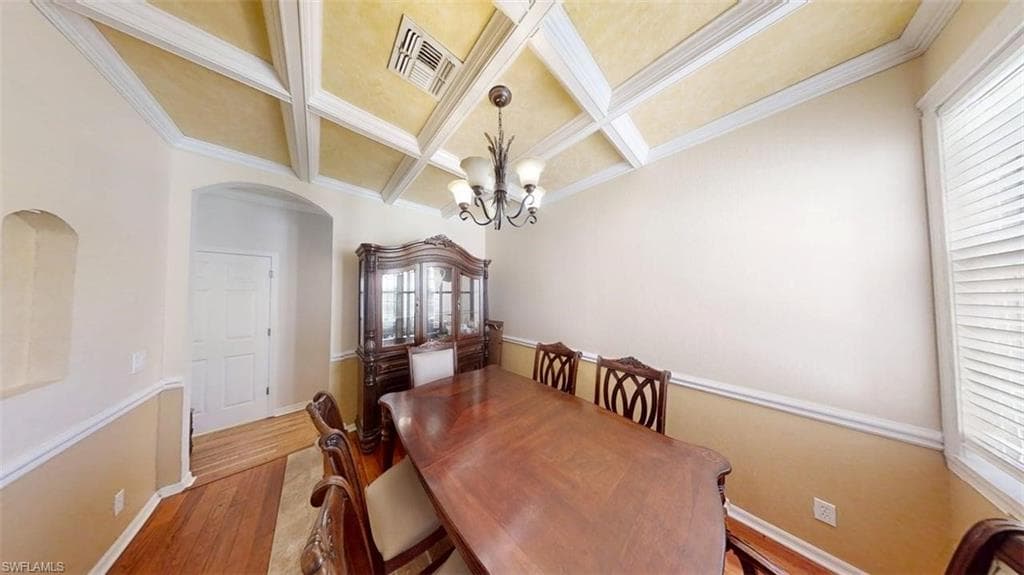 138 Burnt Pine DR-12