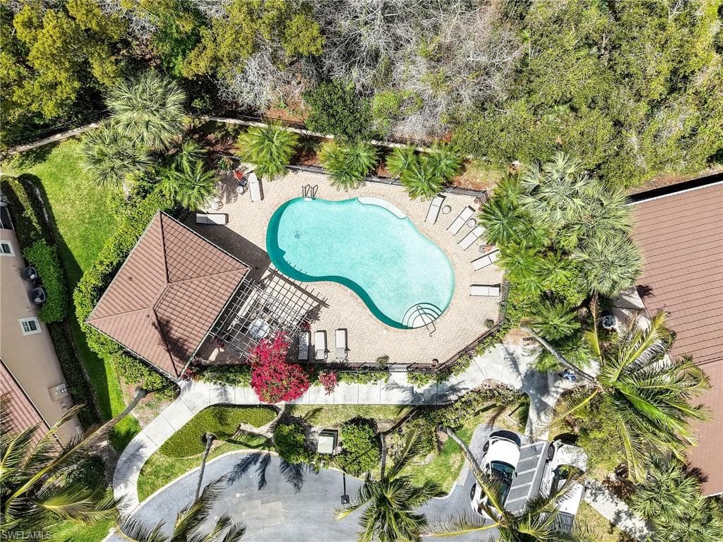 3515 Avion Woods CT 801-20