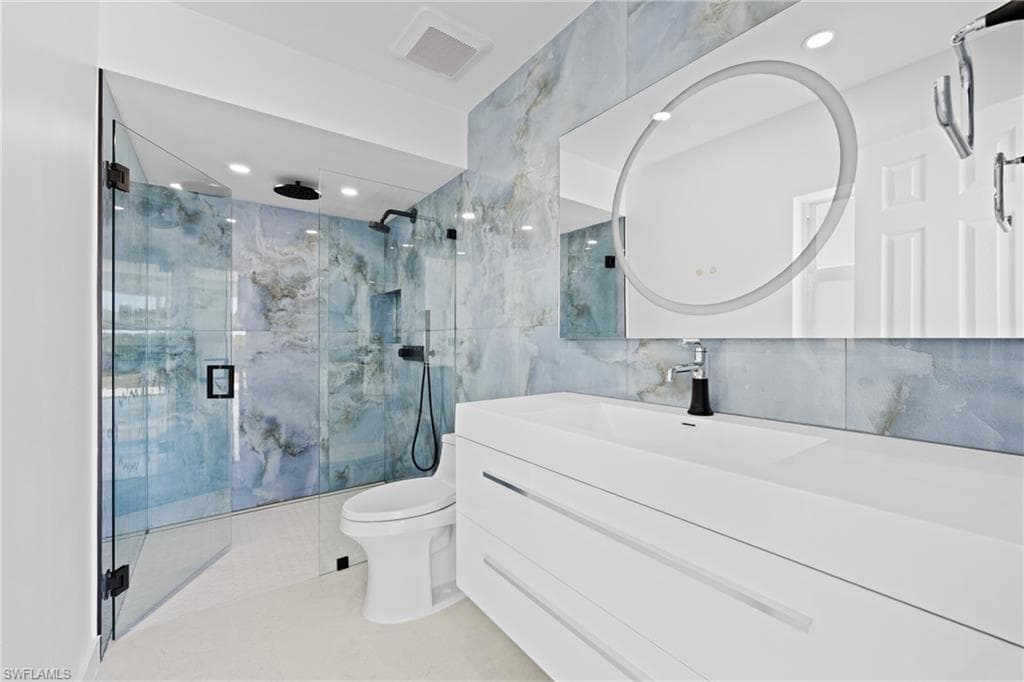 12065 Boat Shell DR-11