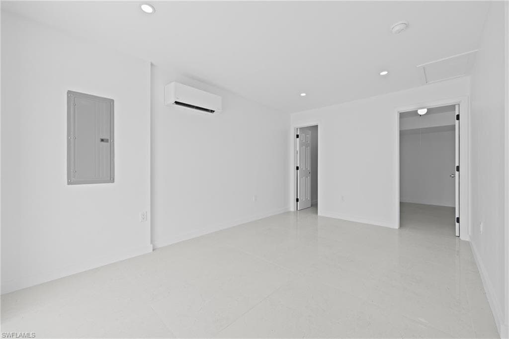 12065 Boat Shell DR-9