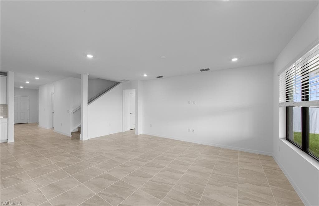 274 Silent Lake DR-14