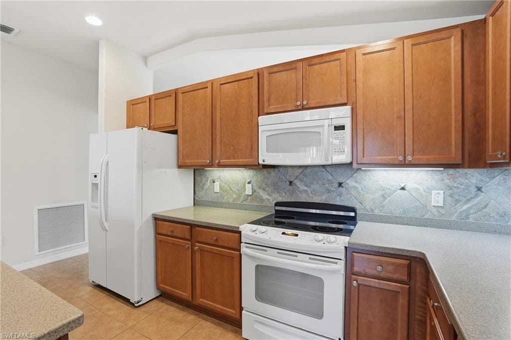 2457 Sutherland CT-5