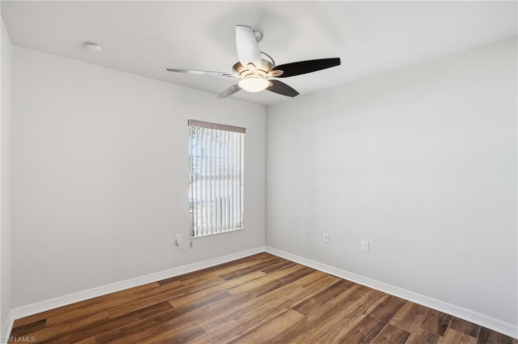 2457 Sutherland CT-14