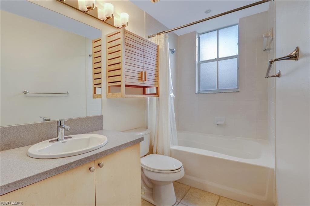 1180 Reserve Way 302-5