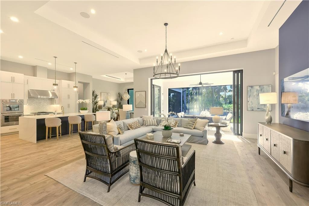 750 Myrtle TER-14