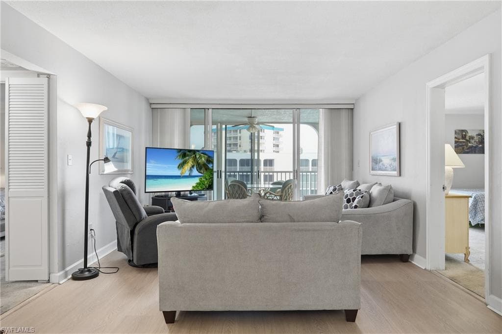 7146 Estero BLVD PH14-5