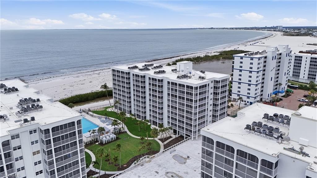 7146 Estero BLVD PH14-44
