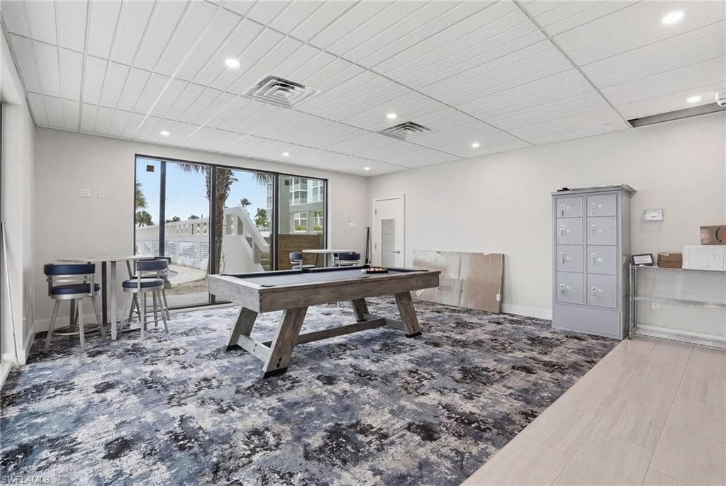 7146 Estero BLVD PH14-20