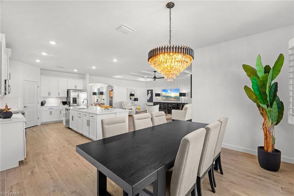 3517 Stormy Creek LN-18