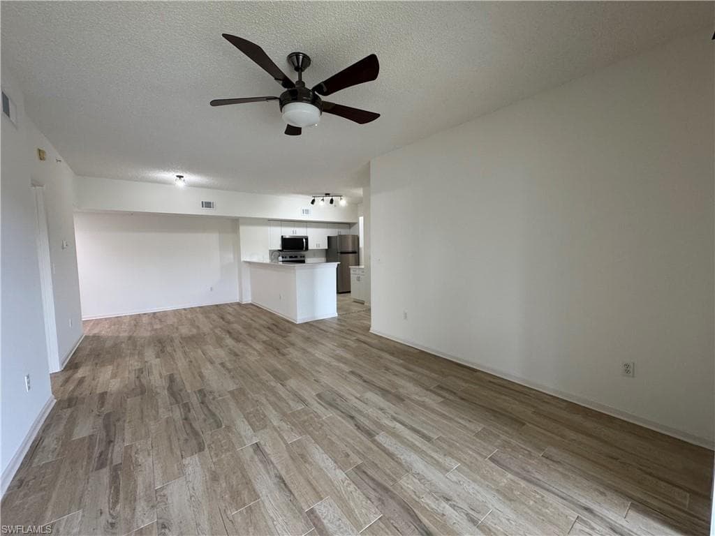 1830 Florida Club CIR 4304-5